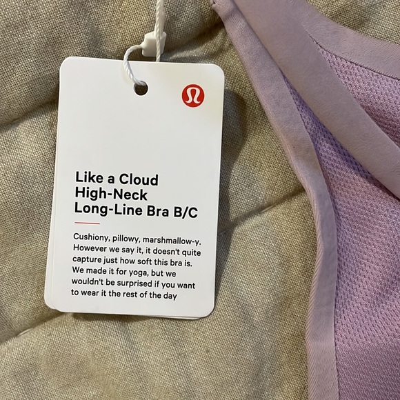 NWT Lululemon high neck sports bra - Picture 6 of 8